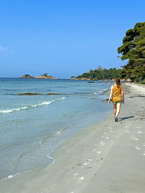 Sentier du littoral jusqu'à la plage la Mère Dieu