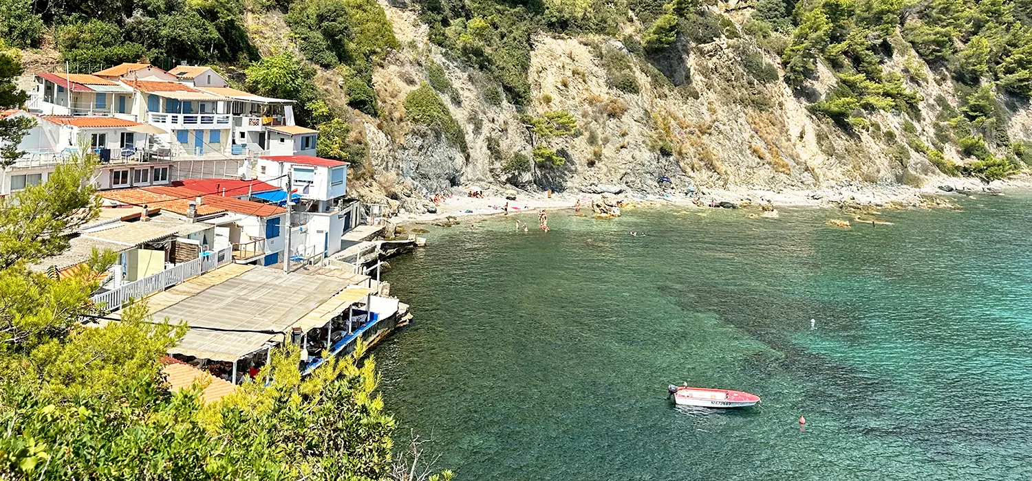 L'anse Méjean et l'anse Magaud, les deux plus belles plages de Toulon