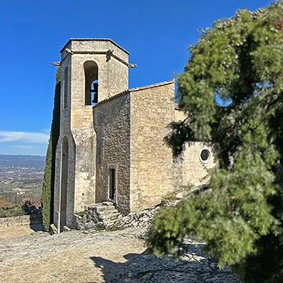 Idée de visite lors de vos vacances dans le sud de la France : le petit village d'Oppède-Le-Vieux