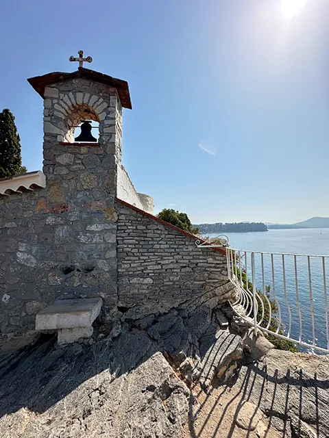 Chapelle de l'anse Méjean et son panorama