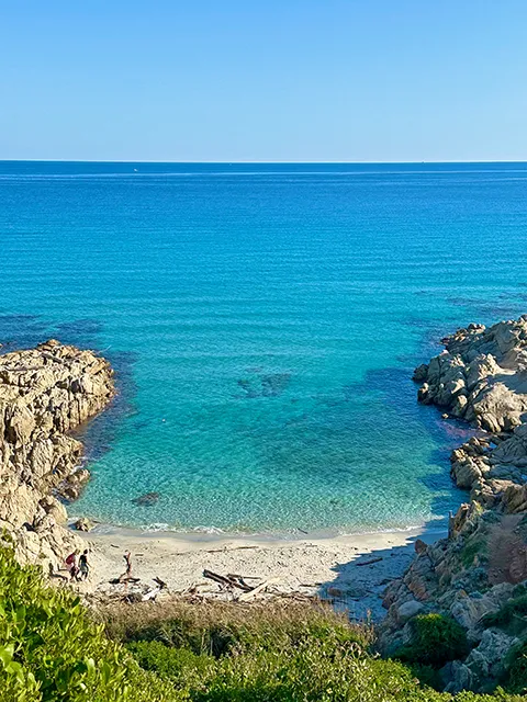 Les criques le long de la randonnée du Cap Taillat