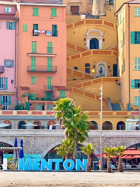 Ne pas rater le plus beau point de vue lors de votre visite à Menton !