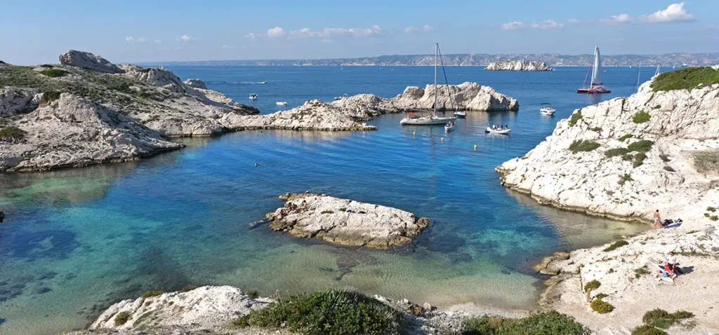 La calanque de la Crine, la plus belle plage des îles du Frioul