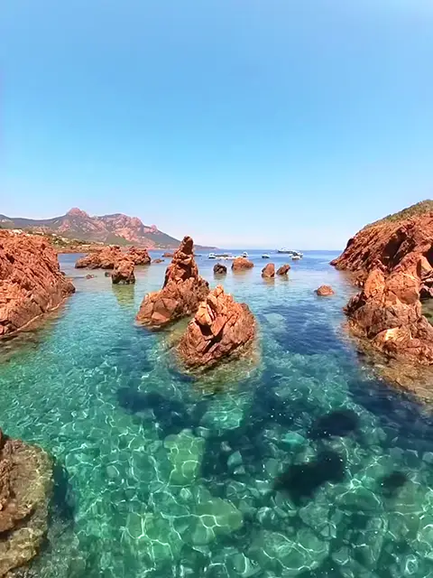 L'île des Vieilles dans l'Estérel - Var
