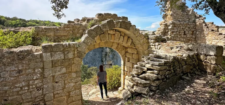 Le Fort de Buoux, une visite insolite du Luberon